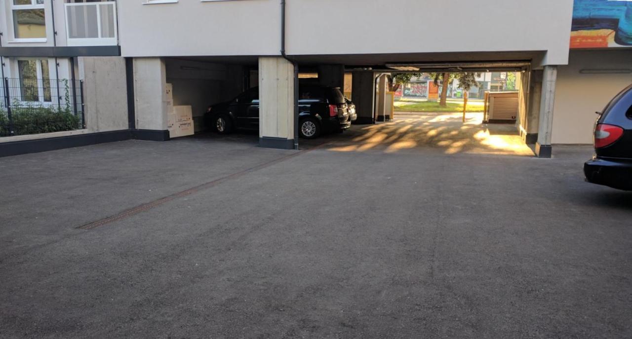 110 Messe Apartment Casablanca 2-4 Pers 42 M2 Klagenfurt am Woerthersee Exteriör bild
