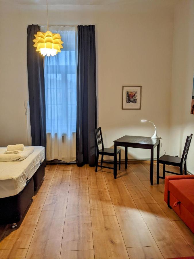 110 Messe Apartment Casablanca 2-4 Pers 42 M2 Klagenfurt am Woerthersee Exteriör bild